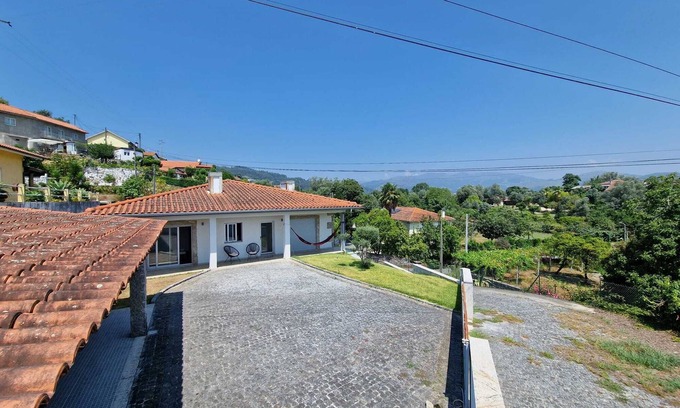 Amares Cabaña | Alpha House