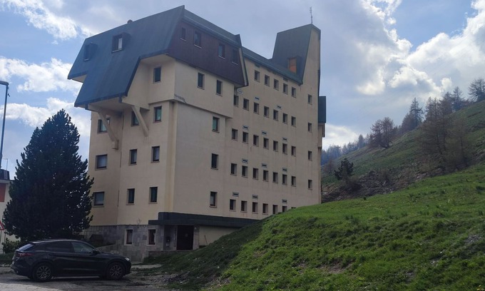 Sestriere Apartamento | Escapada alpina con encanto