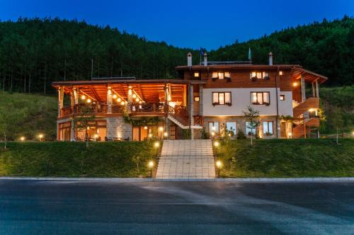 Simitli Hotel | Alpine Garden Hotel (Trayanovi Dvori)