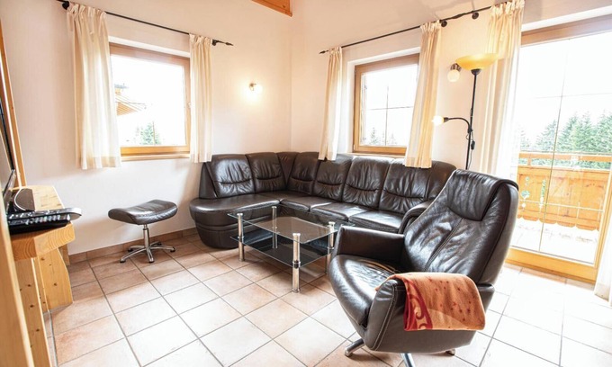 Hochkrimml Casa | Alpine hut with breathtaking mountain views and close to the slopes