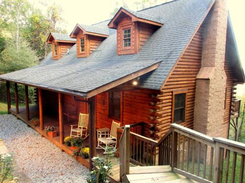 Seven Devils Casa | Alpine Log Cabin