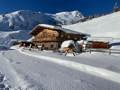 Zellberg Casa | Alpine pasture in the Zillertal mountains