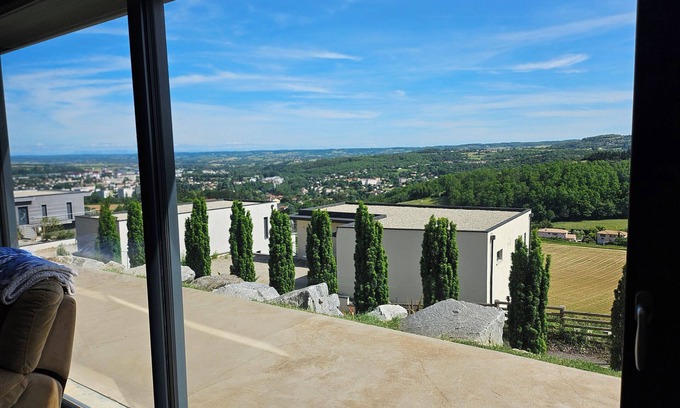 Pont-Eveque Apartamento | Alps view apartment