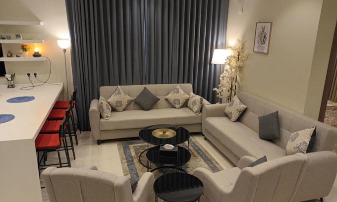 Medina Apartamento | Alrawdah Luxury 3 Bedroom Apartment 5 Mins Drive to Haram الروضة للشقق الفاخرة