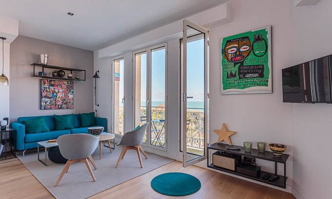Biarritz City Centre Apartamento | ALTAYA Apt with balcony and sea view in Biarritz