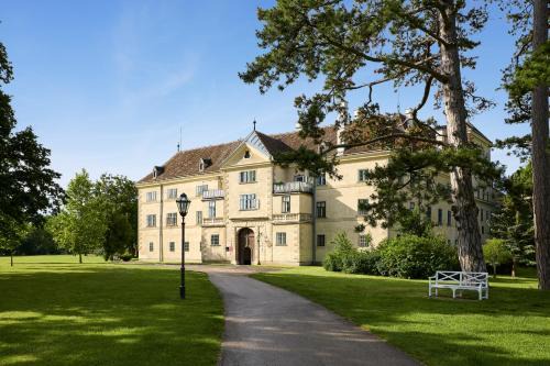 Laxenburg Apartamento | Altes Schloss - Boutique Ferienwohnung