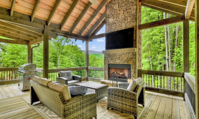 Epworth Cabina | Altitude Adjustment - Epworth GA- New Listing