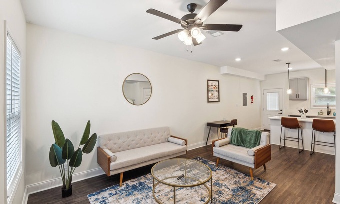 Clarksville Apartamento | Alto D8 I Modern New Construction 2Bd Apartment