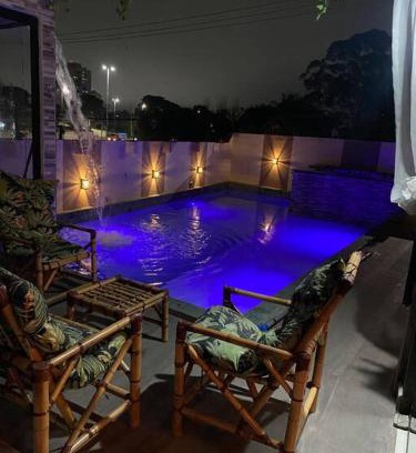 Mogi das Cruzes Casa | Alugo espaço com piscina + Jacuzzi!