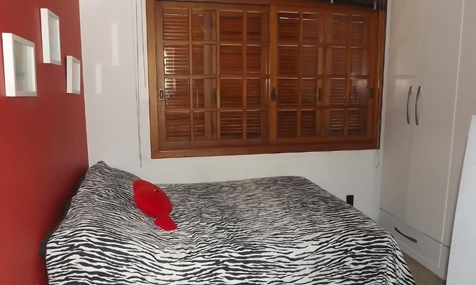 Chacara das Pedras Otro | Alugo quarto com internet