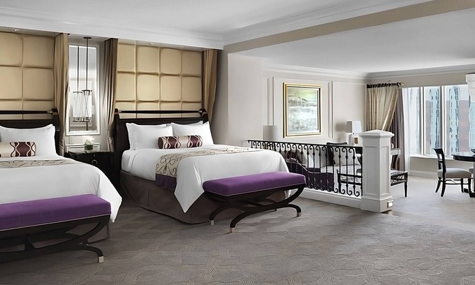 Las Vegas Hotel | Always a Great Idea To Unwind! 3 Convenient Units, Onsite Pool