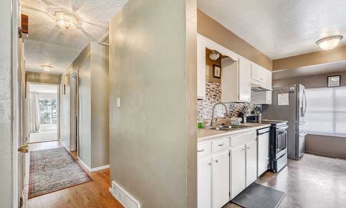 Central Colorado Springs Casa | Always Somerset