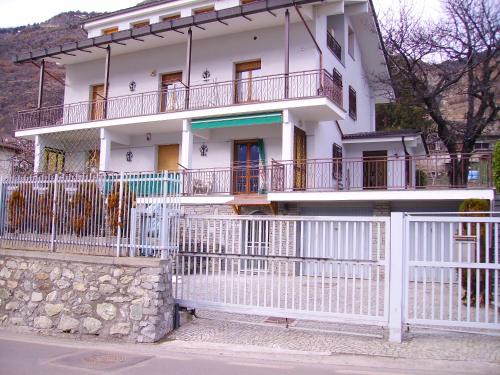 Montan-Angelin-Arensod Apartamento | Amalia