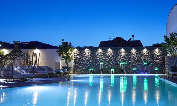 Kamari Casa | Amara Suites Santorini