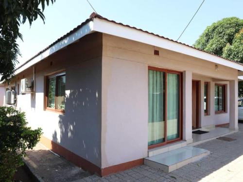 Kasane Casa | Amariah Guest House