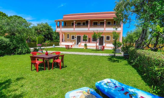 Almiros Beach Apartamento | Amarylis Apartment: precioso apartamento con aire acondicionado, a poca distancia de la playa de arena
