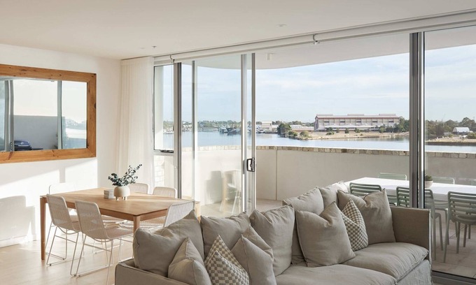 Newcastle Apartamento | Amaya - 2 bedroom holiday apartment