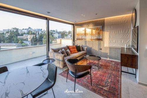 Katamon Apartamento | Amazing 2Bdrm penthouse in JLM with balcony and view - פנטהאוז ירושלים