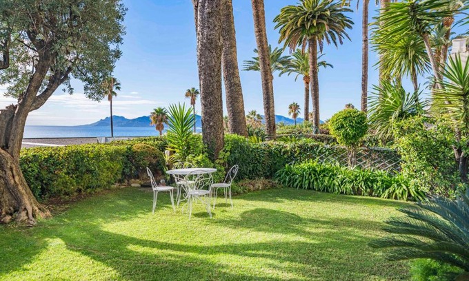 Le Suquet Apartamento | Amazing 3 bedrooms seaview duplex Cannes center