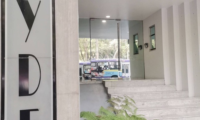 La Condesa Apartamento | Amazing 5 Star Condo, great Location, Rooftop Pool, snackbar. View to City Park