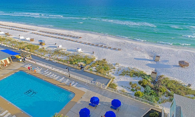 Biltmore Beach Condominio | Remodelado - Lindo - Unidad final - Limpio - Almacenado - Excelentes vistas del noveno piso - Amplio