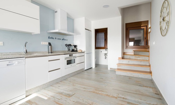 Tabagon Apartamento | Alojamiento de 2 habitaciones en O Rosal