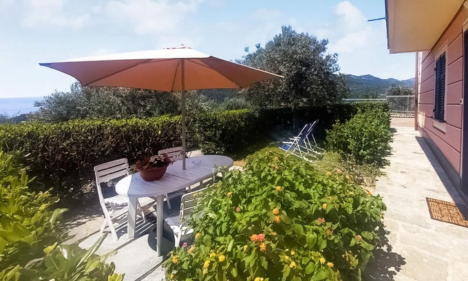 Recco Apartamento | Increíble apartamento en Recco con.