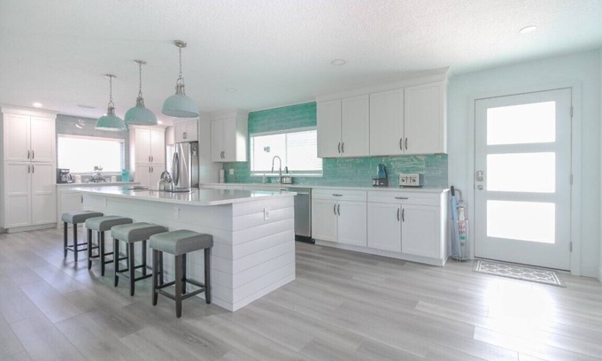 Seacoast Shores Casa | Amazing Beachside Casa Azul- 2 mins from beach