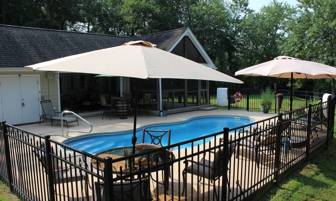 Lewes Casa | AMAZING Coastal Retreat along Love Creek w/ private pool, hot tub and pool house