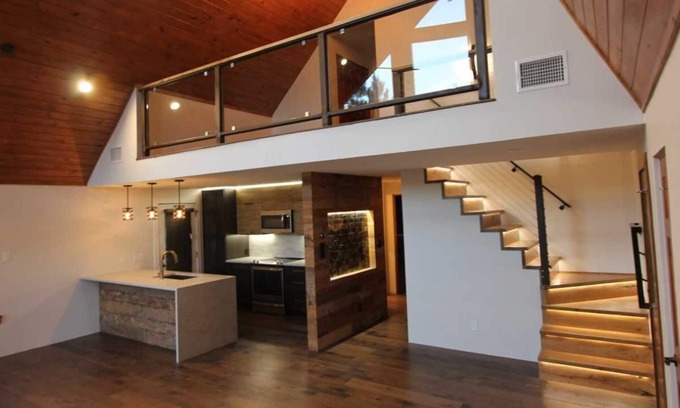 Whispering Hills Casa | Amazing Cottage in Pittsburg!