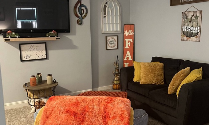 Seymour Casa | Amazing Detached Guest Suite close to everything