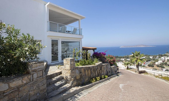 Koyunbaba Apartamento | Amazing Duplex House with Sea View in Bodrum
