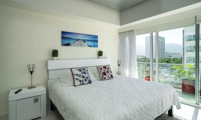 North Hotel Zone Condominio | Amazing fully renovated condo at Icon Vallarta