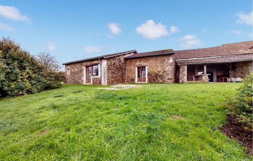 Bussiere-Badil Casa | Amazing Home In Bussière-Badil