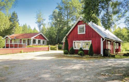 Växjö Casa | Amazing Home In Eringsboda With Wifi