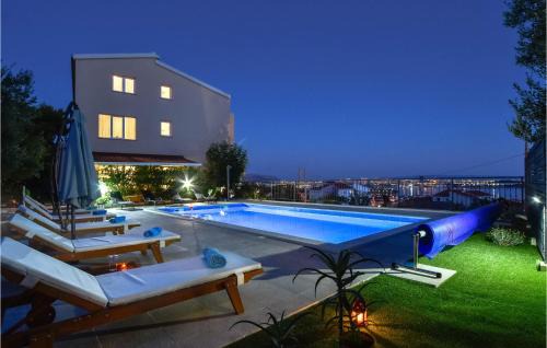 Kastel Sucurac Casa | Amazing Home In Kastel Sucurac