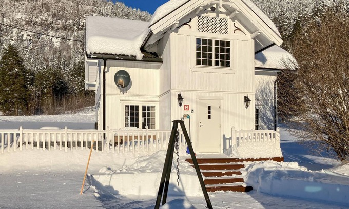 Nome Casa | Impresionante casa en Nome con cocina