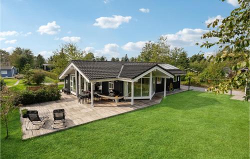 Saksild Strand Casa | Amazing Home In Odder With Kitchen
