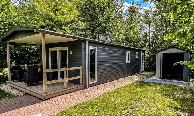 Oosterwolde Casa | Amazing Home In Oosterwolde With Wifi