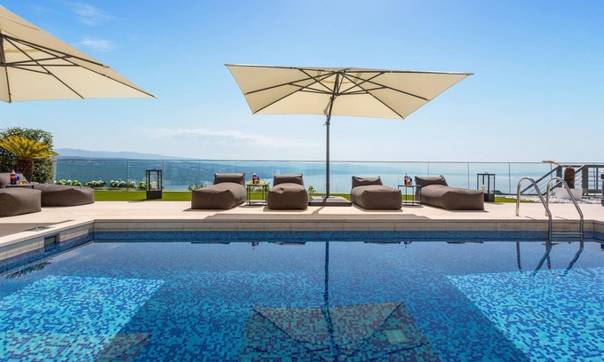 Opatija Casa | Impresionante casa en Opatija con sauna