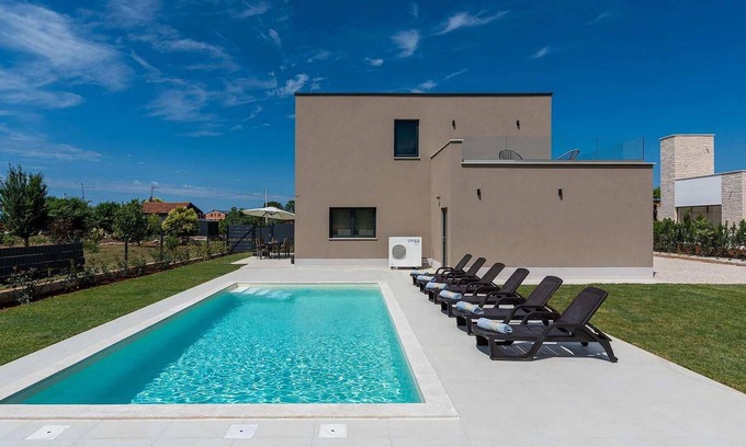 Porec Casa | Increíble casa en Porec con WiFi