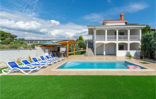 Rosini Casa | Amazing Home In Rosini With Wifi