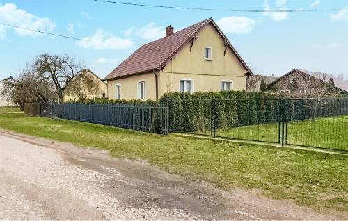 gmina Boguty-Pianki Casa | Amazing Home In Trynisze Moszewo