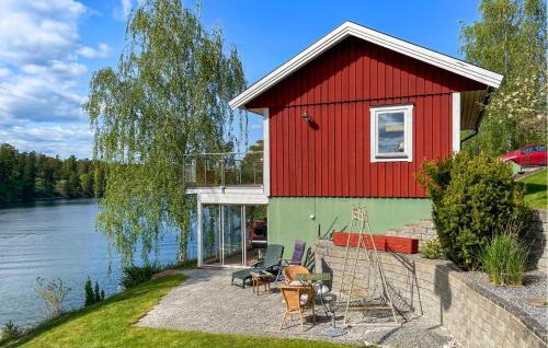 Norrtalje Municipality Casa | Amazing Home In Vätö With Sauna