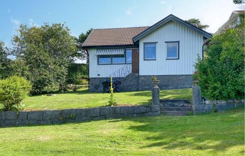 Vastra Frolunda Casa | Amazing Home In Västra Frölunda