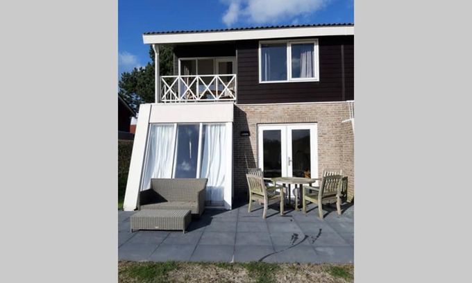 Vlagtwedde Casa | Amazing home in Vlagtwedde, 3 Bedrooms, recently renovated for recreational purposes only