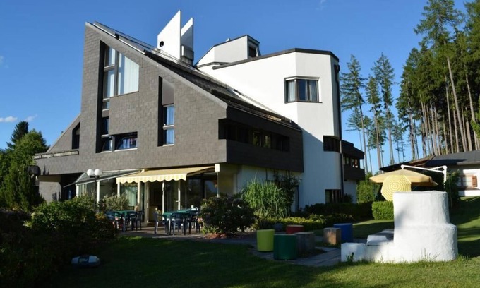 Igls Cama Y Desayuno | Amazing house/B&B with all amenities in a private area near the forest in Igls