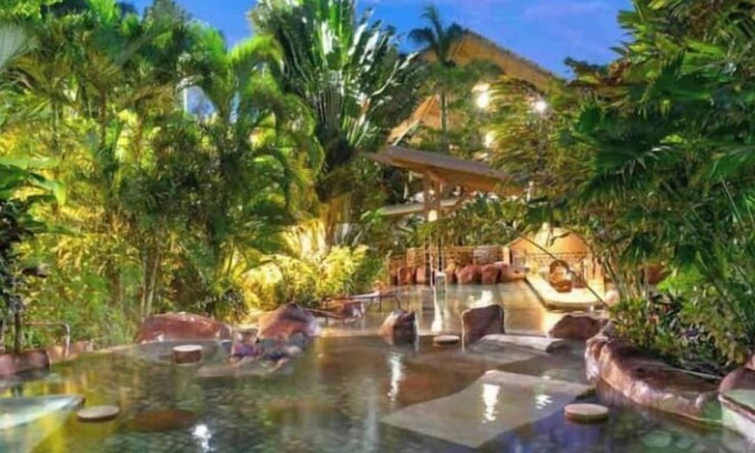 Nuevo Arenal Casa | Amazing Lake View on 1 Acre. Canopy, Hot Springs & La Fortuna 35-55min drive