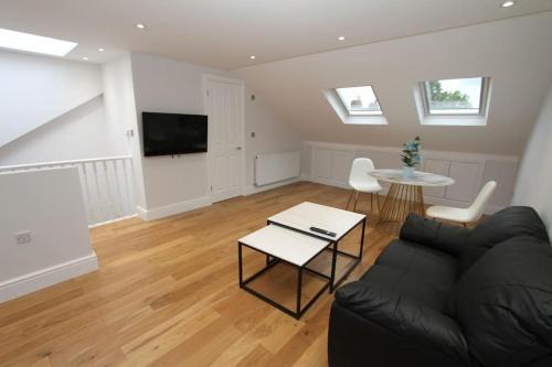 Hoe Street Apartamento | Amazing Loft One Bedroom Apartment - E17 Village