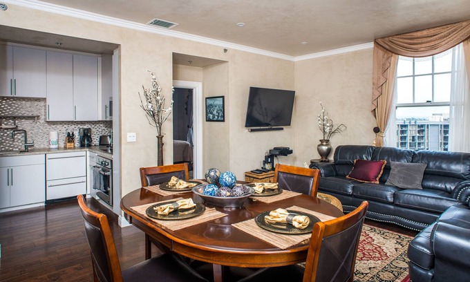 Cortez Hill Condominio | Increíble condominio de lujo en el histórico El Cortez